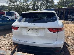 View JAGUAR F PACE 2016 5 Door Station Wagon Breaking