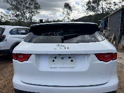 View JAGUAR F PACE 2016 5 Door Station Wagon Breaking