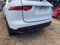 View JAGUAR F PACE 2016 5 Door Station Wagon Breaking