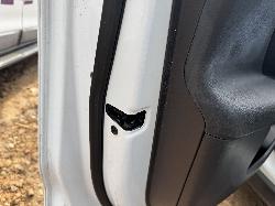 View JAGUAR F PACE 2016 5 Door Station Wagon Breaking