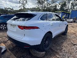 View JAGUAR F PACE 2016 5 Door Station Wagon Breaking