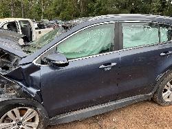 View KIA SPORTAGE 2017 5 Door Station Wagon Breaking