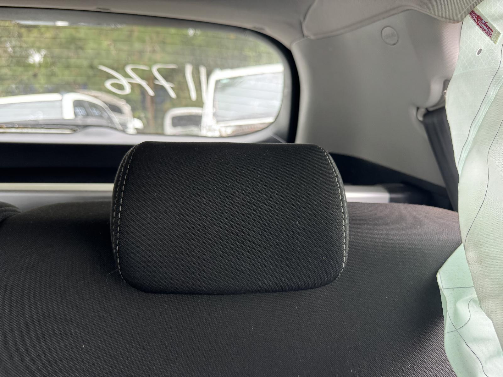 View KIA SPORTAGE 2017 5 Door Station Wagon Breaking