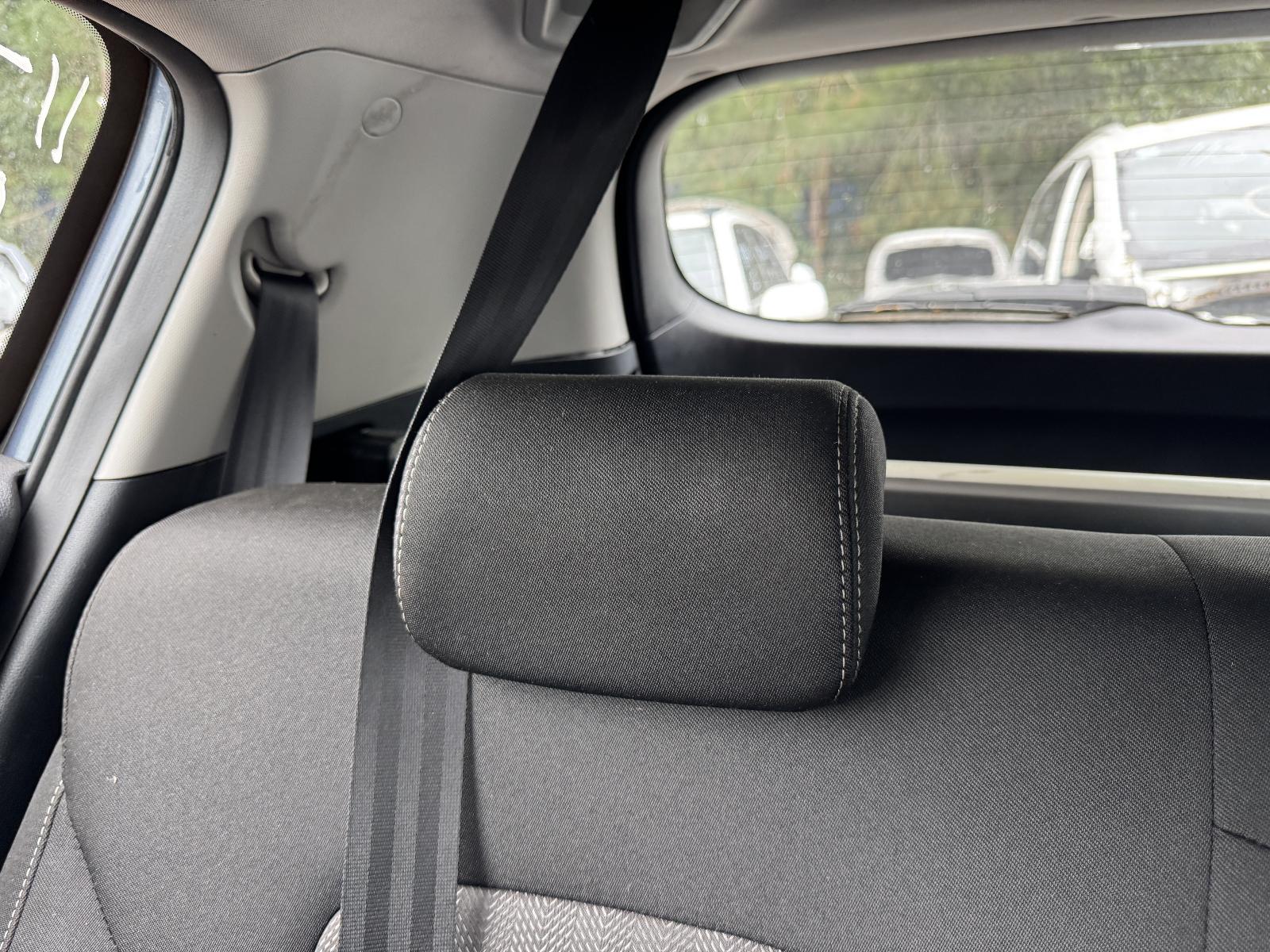 View KIA SPORTAGE 2017 5 Door Station Wagon Breaking