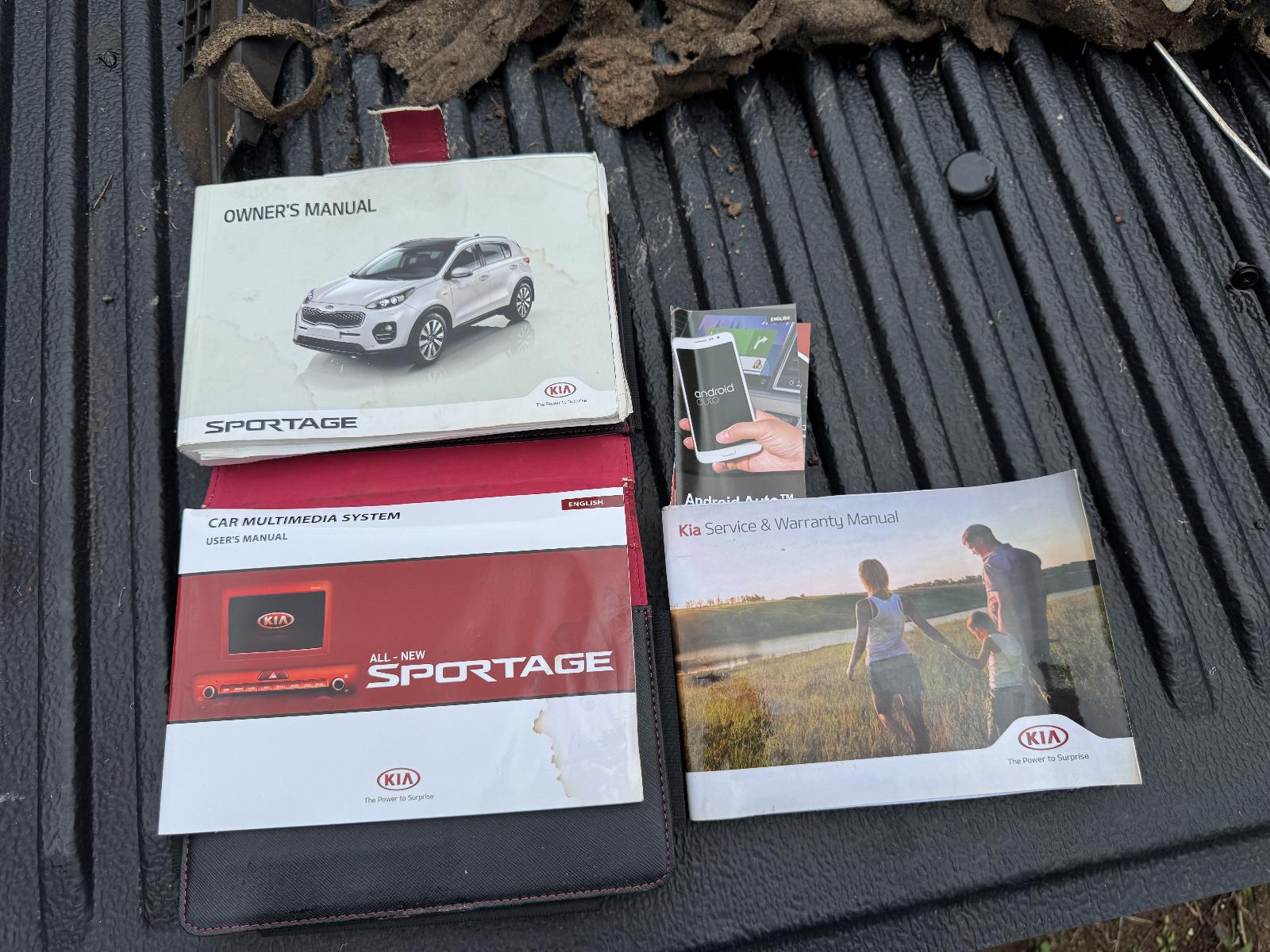 View KIA SPORTAGE 2017 5 Door Station Wagon Breaking