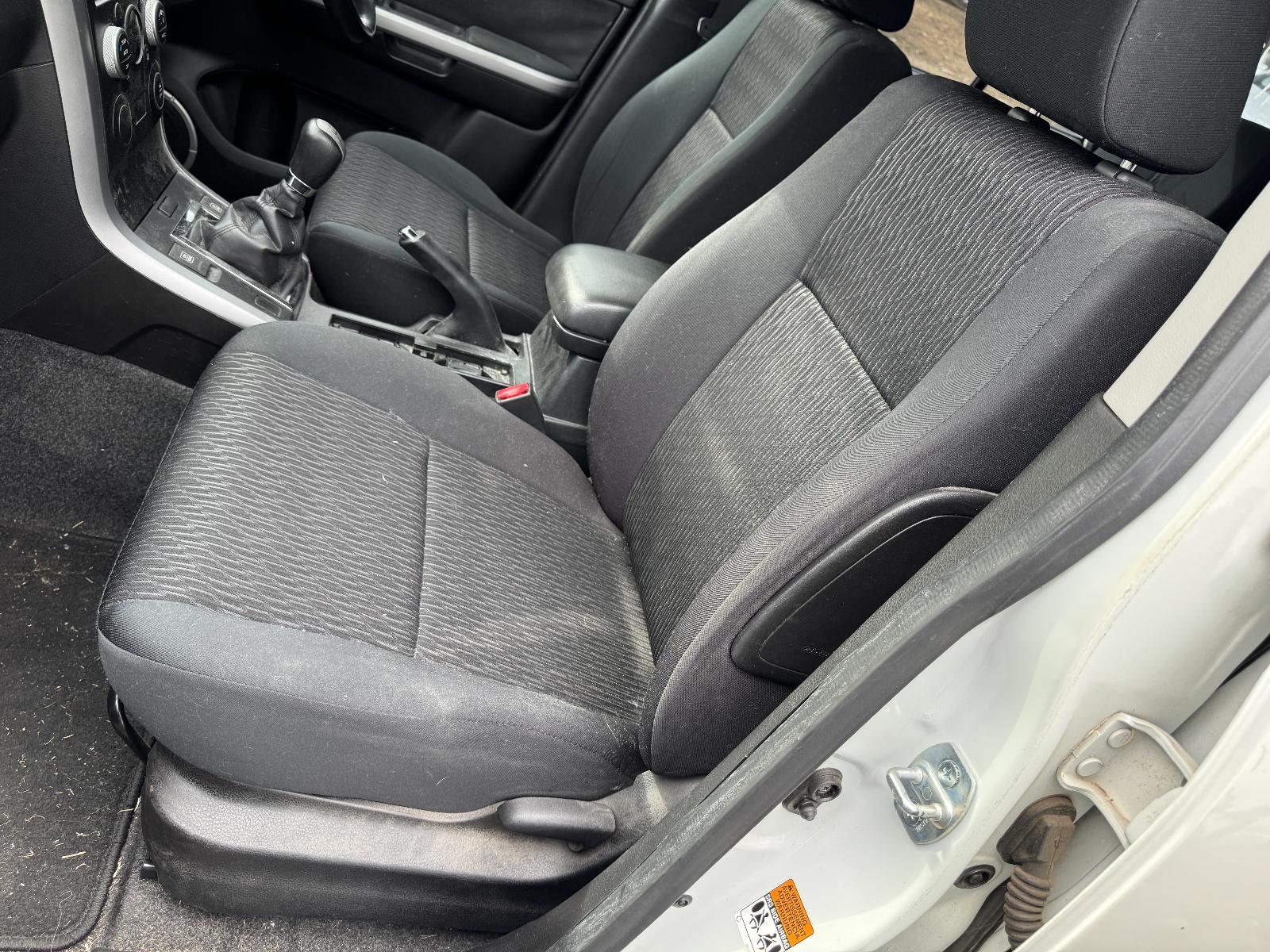 View SUZUKI VITARA 2014 4 Door Station Wagon Breaking