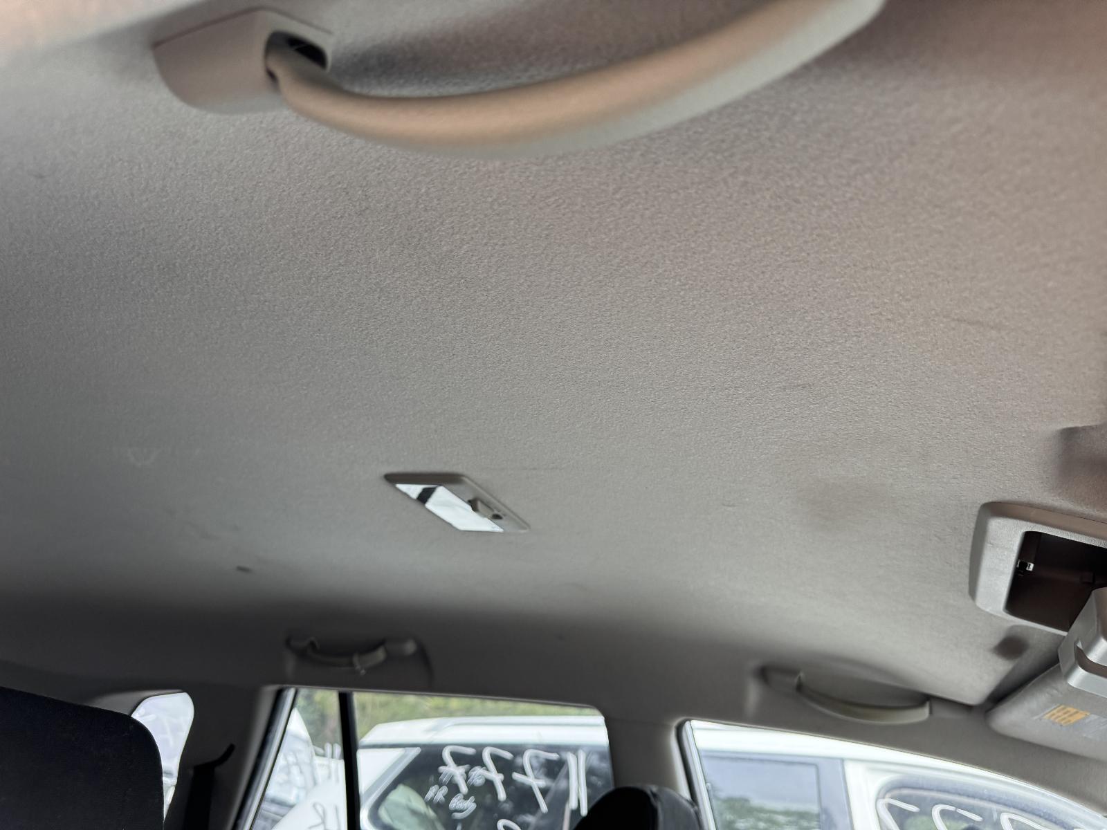 View SUZUKI VITARA 2014 4 Door Station Wagon Breaking