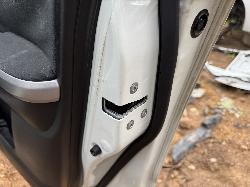 View SUZUKI VITARA 2014 4 Door Station Wagon Breaking