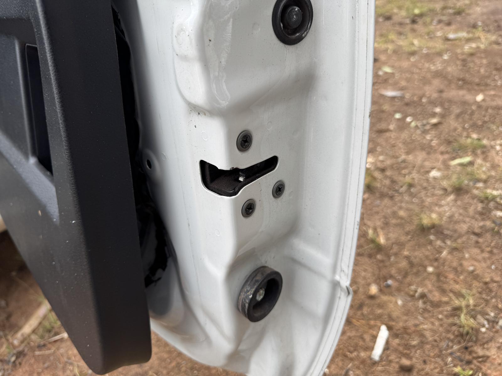 View SUZUKI VITARA 2014 4 Door Station Wagon Breaking