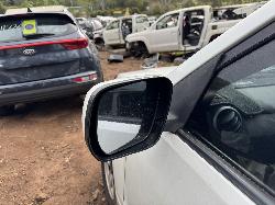View SUZUKI VITARA 2014 4 Door Station Wagon Breaking
