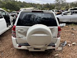 View SUZUKI VITARA 2014 4 Door Station Wagon Breaking