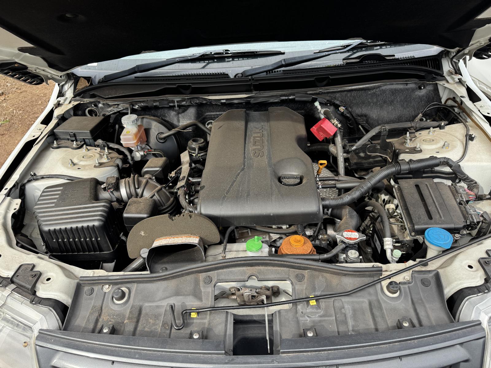 View SUZUKI VITARA 2014 4 Door Station Wagon Breaking