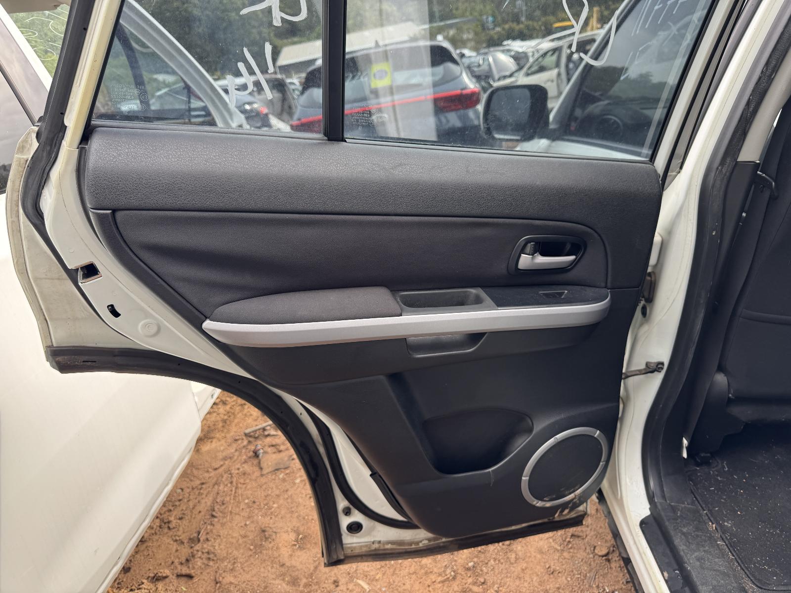 View SUZUKI VITARA 2014 4 Door Station Wagon Breaking