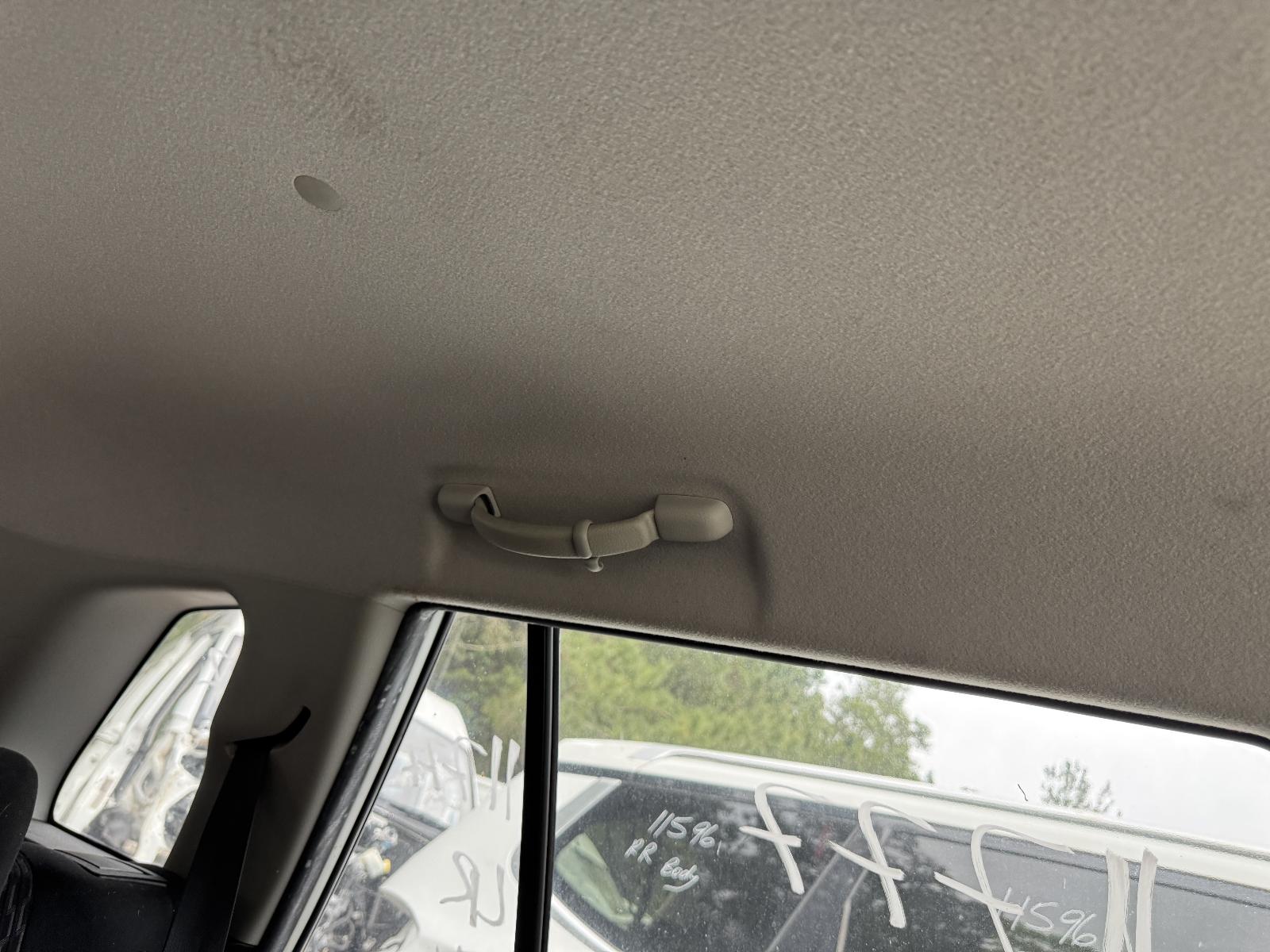 View SUZUKI VITARA 2014 4 Door Station Wagon Breaking