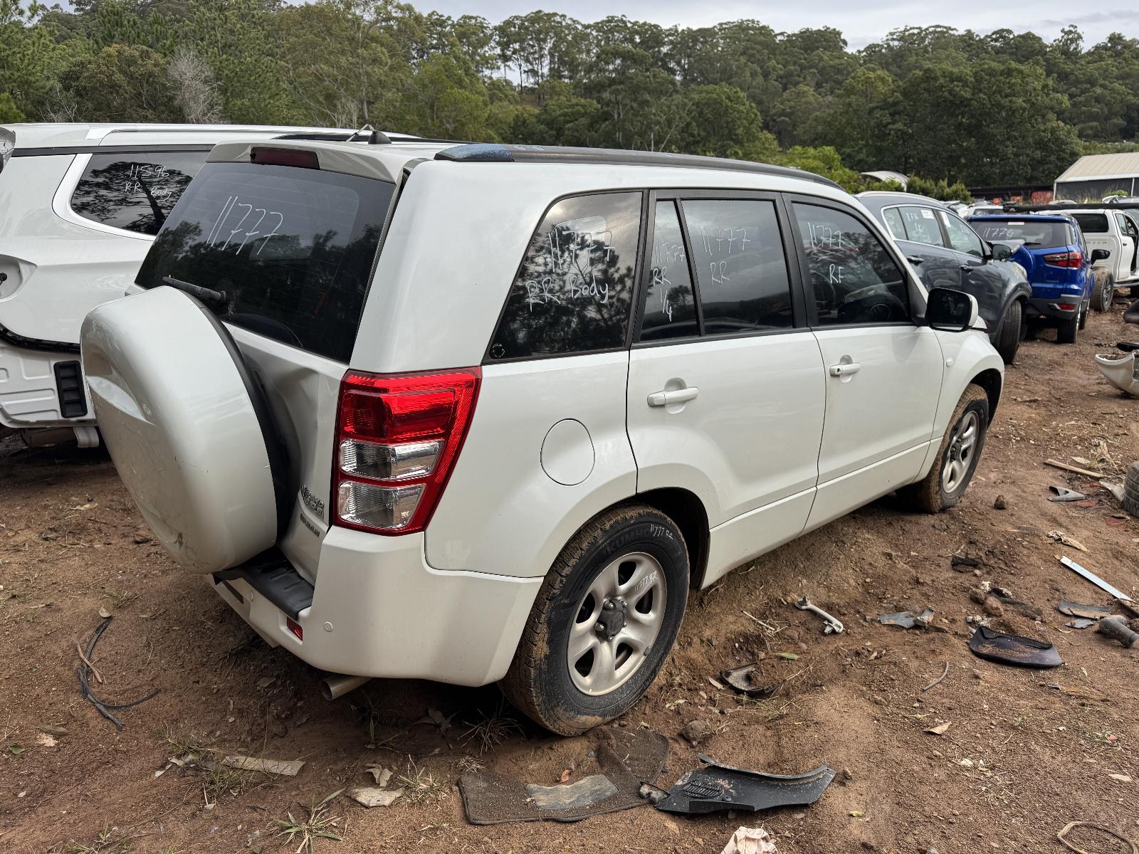 View SUZUKI VITARA 2014 4 Door Station Wagon Breaking