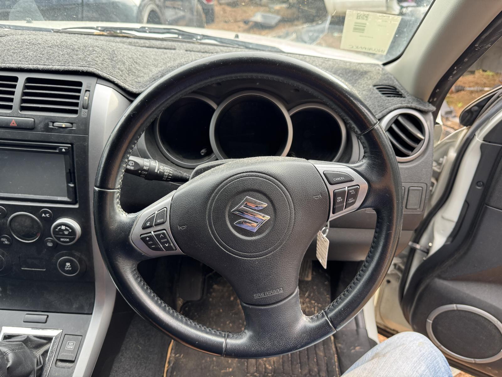 View SUZUKI VITARA 2014 4 Door Station Wagon Breaking