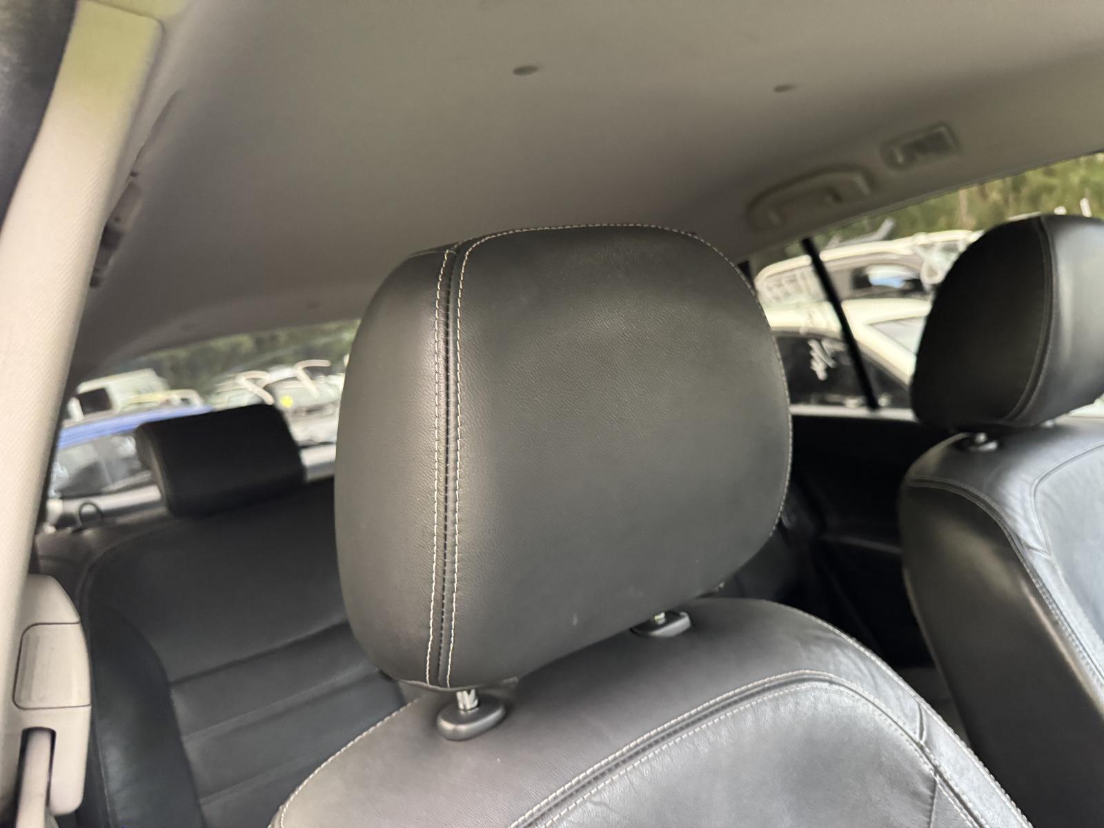 View RENAULT KALEOS 2014 4 Door Station Wagon Breaking