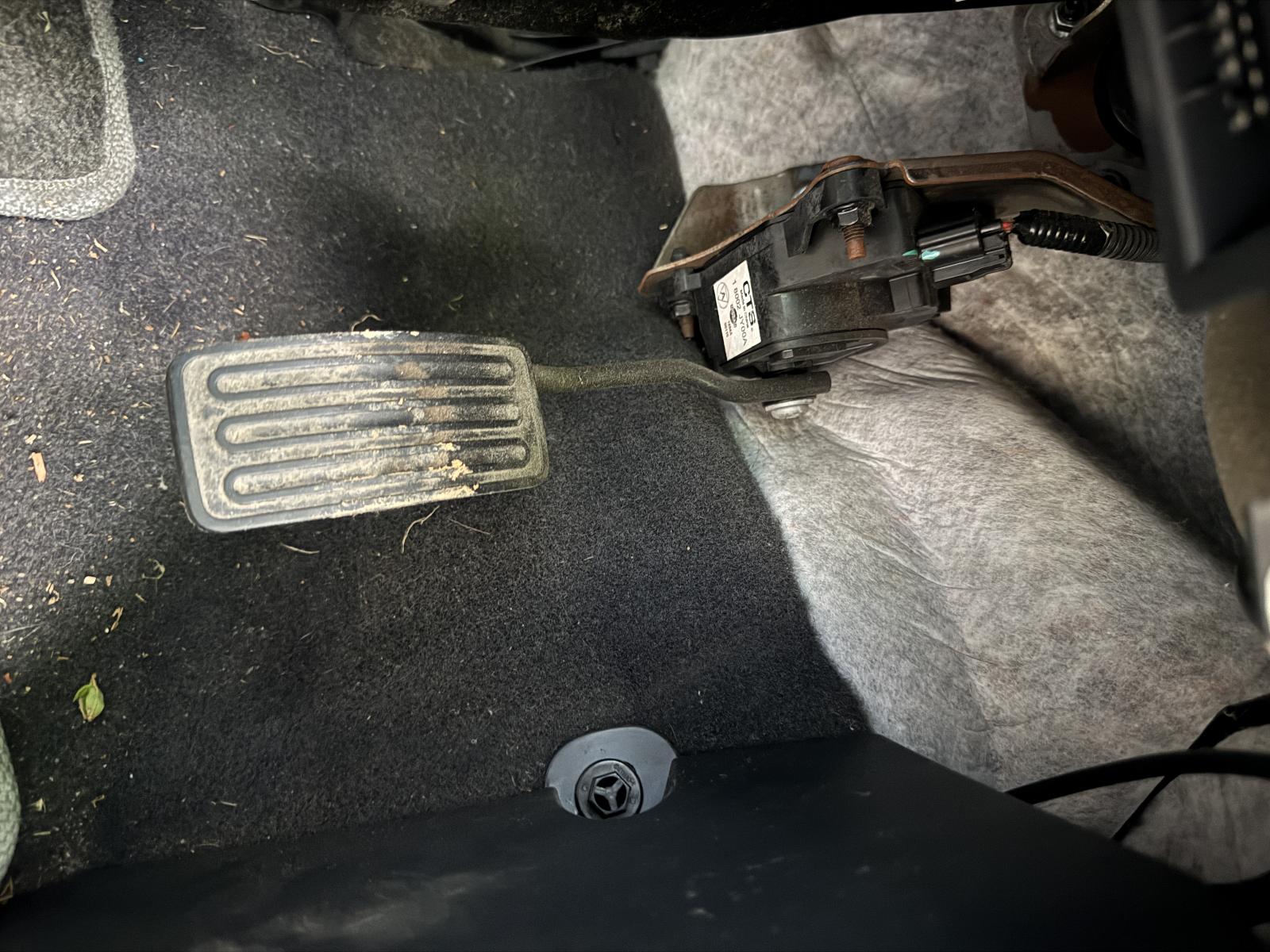 View RENAULT KALEOS 2014 4 Door Station Wagon Breaking