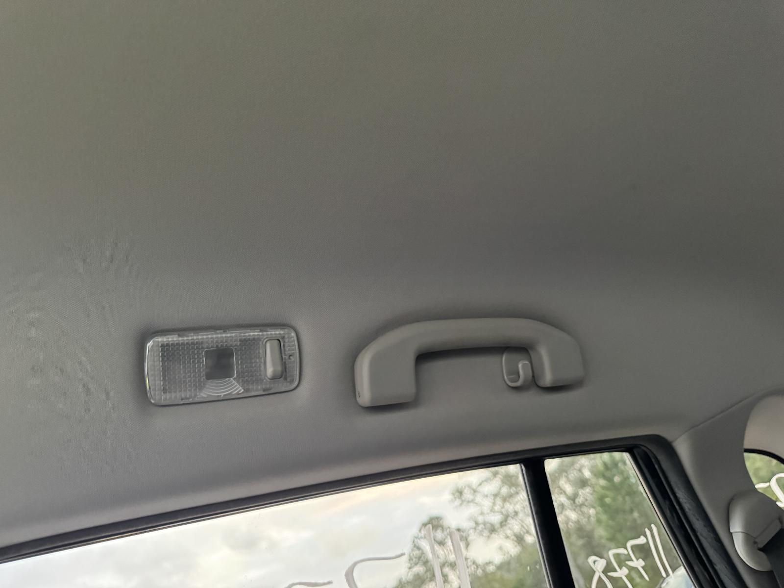 View RENAULT KALEOS 2014 4 Door Station Wagon Breaking