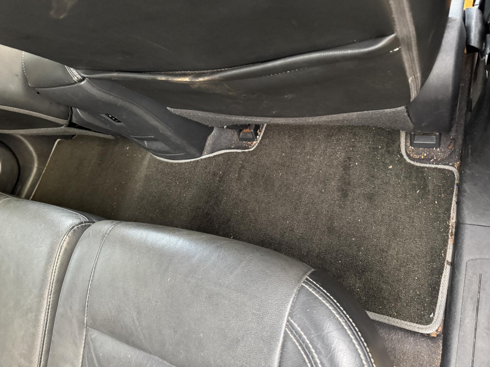 View RENAULT KALEOS 2014 4 Door Station Wagon Breaking