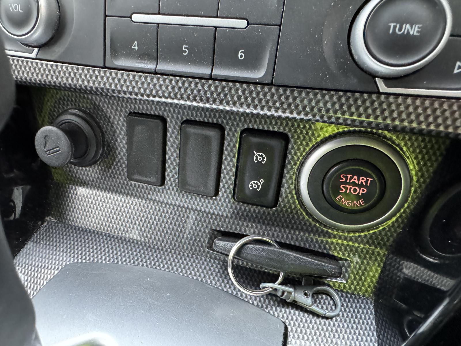 View RENAULT KALEOS 2014 4 Door Station Wagon Breaking