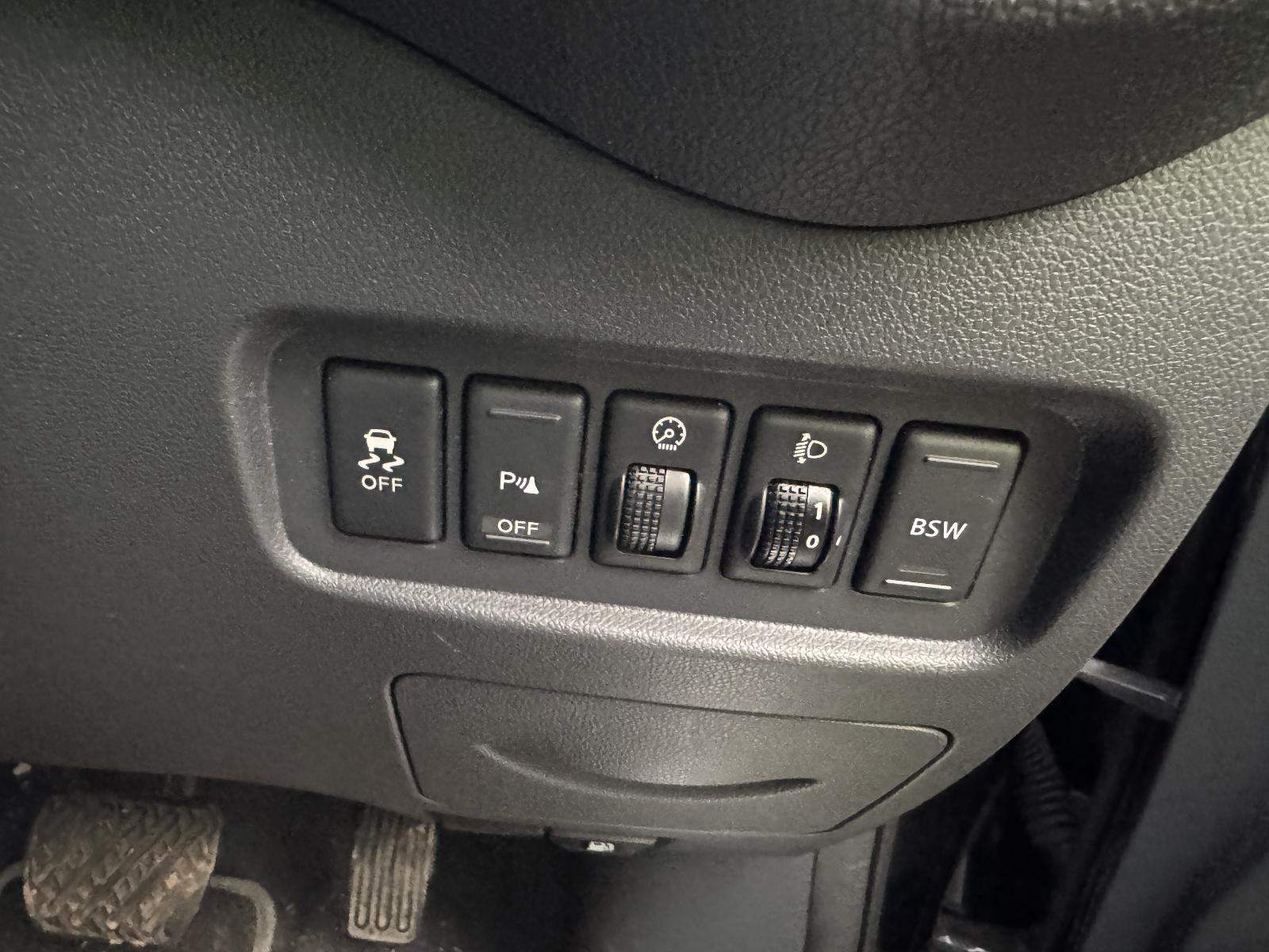 View RENAULT KALEOS 2014 4 Door Station Wagon Breaking