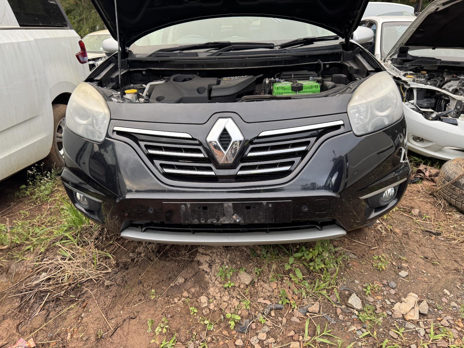 View RENAULT KALEOS 2014 4 Door Station Wagon Breaking
