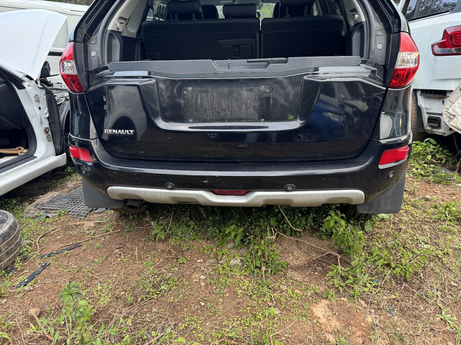 View RENAULT KALEOS 2014 4 Door Station Wagon Breaking