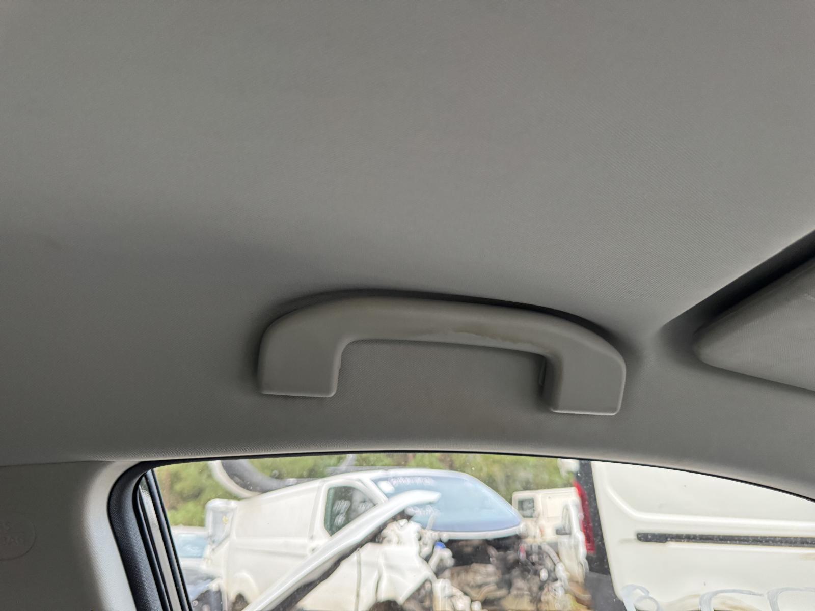 View RENAULT KALEOS 2014 4 Door Station Wagon Breaking