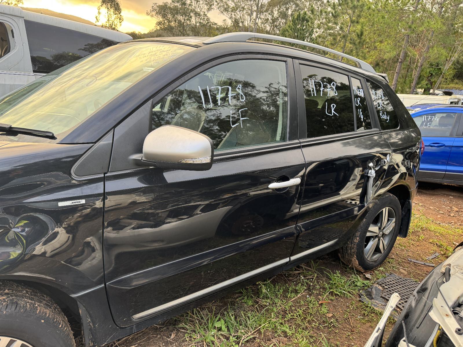 View RENAULT KALEOS 2014 4 Door Station Wagon Breaking