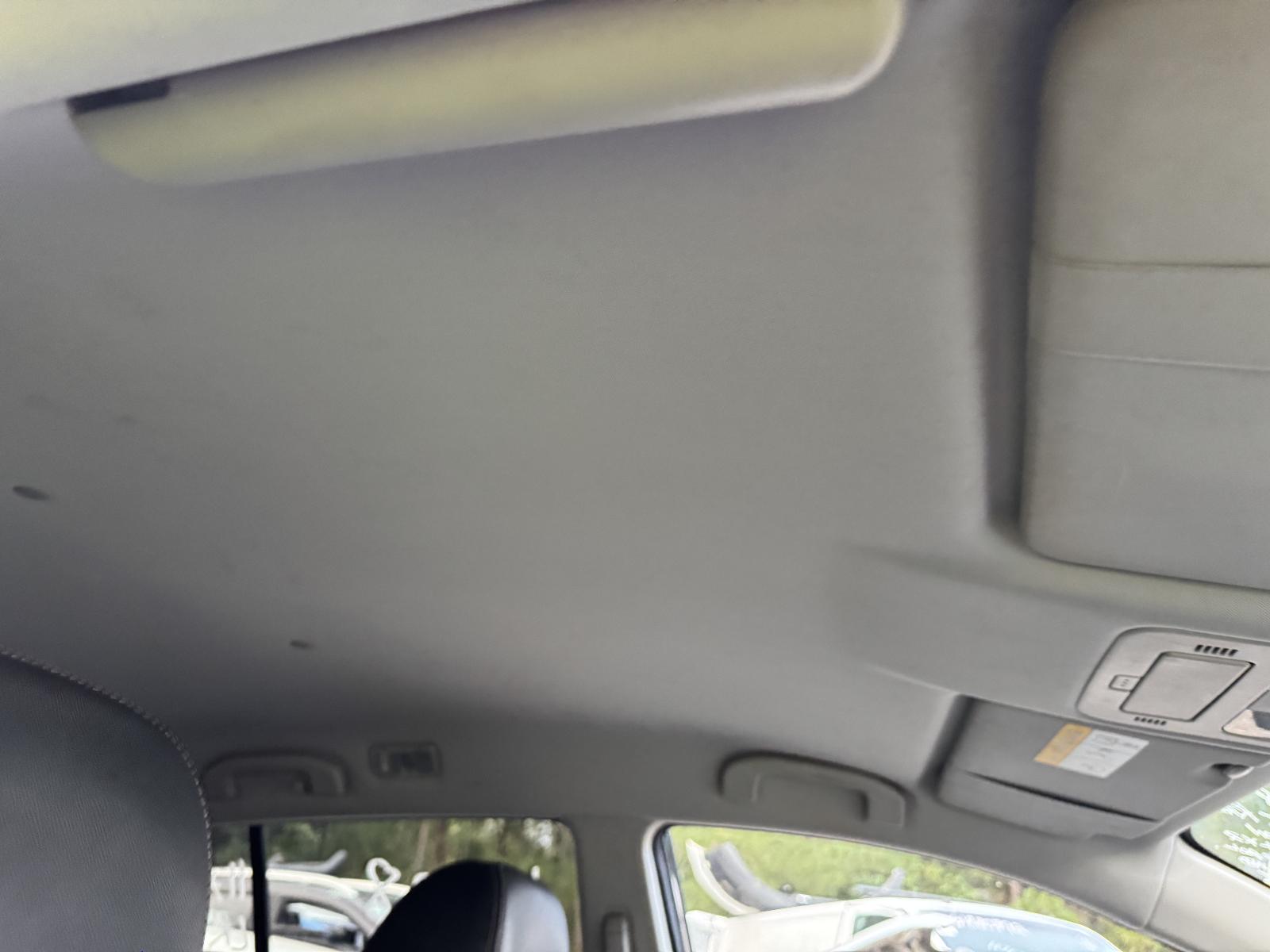 View RENAULT KALEOS 2014 4 Door Station Wagon Breaking