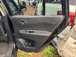 View RENAULT KALEOS 2014 4 Door Station Wagon Breaking