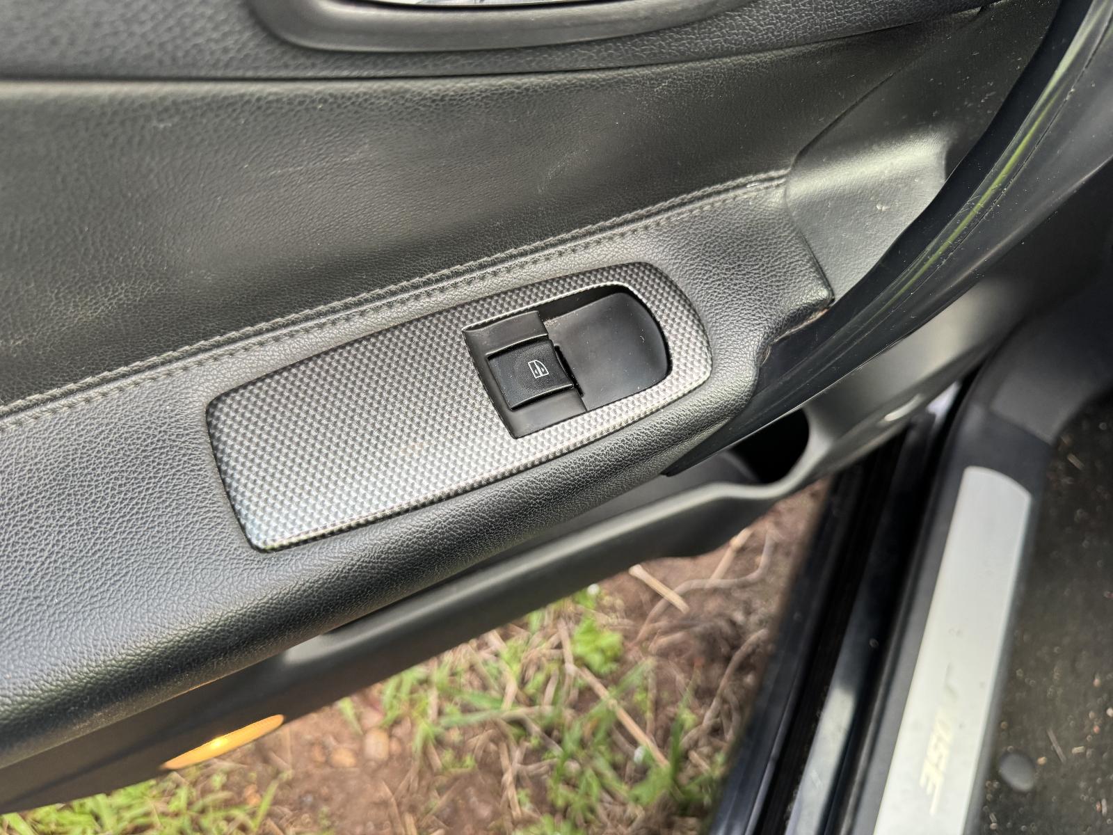 View RENAULT KALEOS 2014 4 Door Station Wagon Breaking