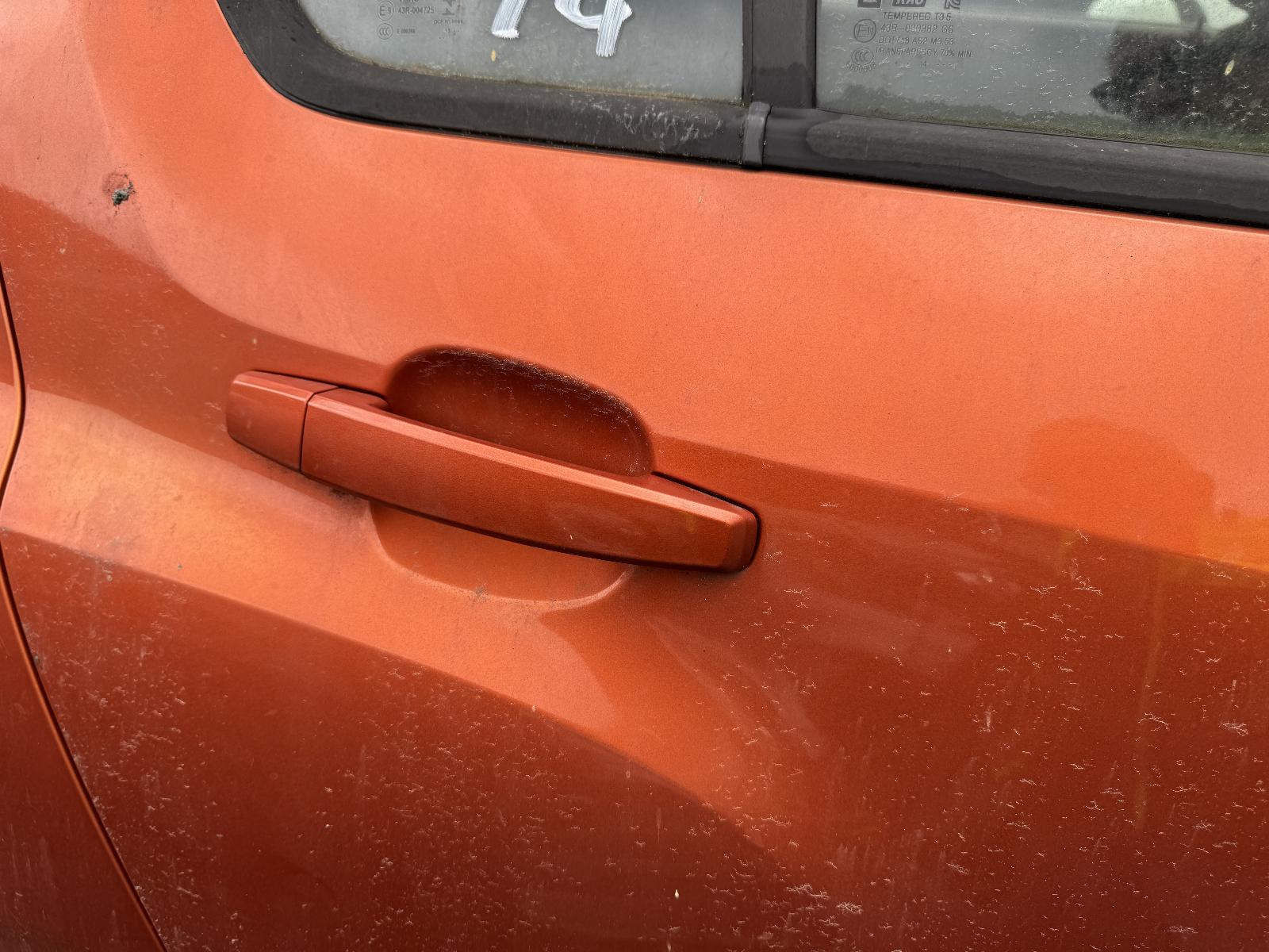 View HOLDEN TRAX 2014 4 Door Station Wagon Breaking