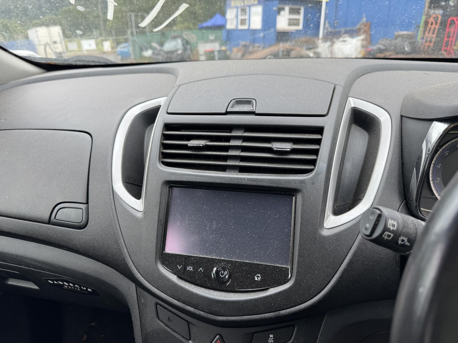 View HOLDEN TRAX 2014 4 Door Station Wagon Breaking