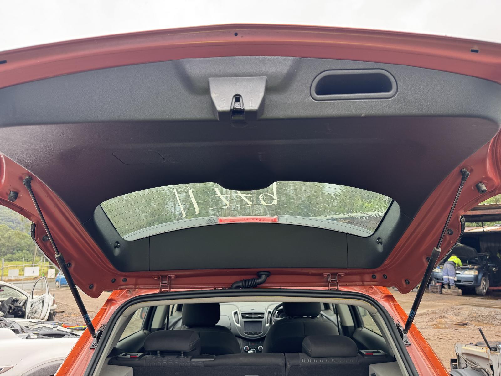 View HOLDEN TRAX 2014 4 Door Station Wagon Breaking