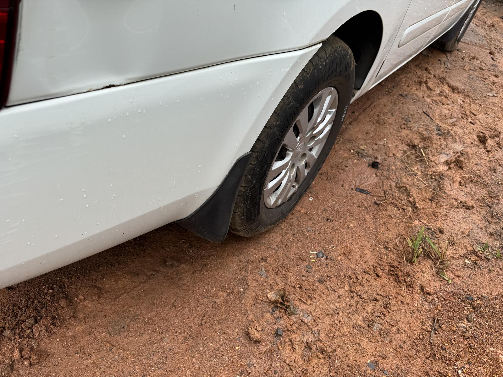 View KIA CARNIVAL/GRAND CARNIVAL 2012 4 Door Station Wagon Breaking