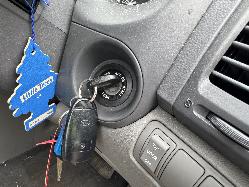 View KIA CARNIVAL/GRAND CARNIVAL 2012 4 Door Station Wagon Breaking