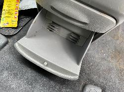 View KIA CARNIVAL/GRAND CARNIVAL 2012 4 Door Station Wagon Breaking