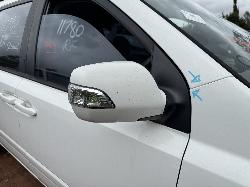 View KIA CARNIVAL/GRAND CARNIVAL 2012 4 Door Station Wagon Breaking