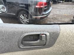 View KIA CARNIVAL/GRAND CARNIVAL 2012 4 Door Station Wagon Breaking