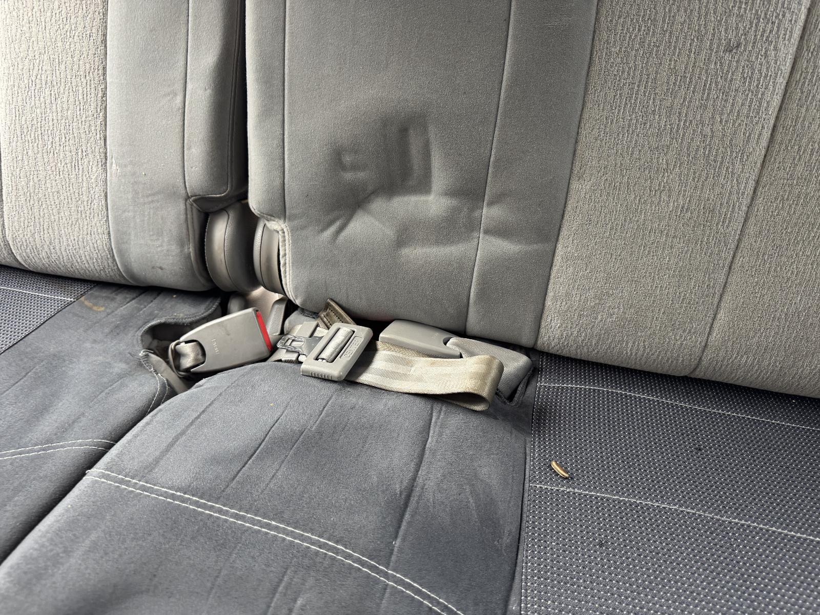 View KIA CARNIVAL/GRAND CARNIVAL 2012 4 Door Station Wagon Breaking
