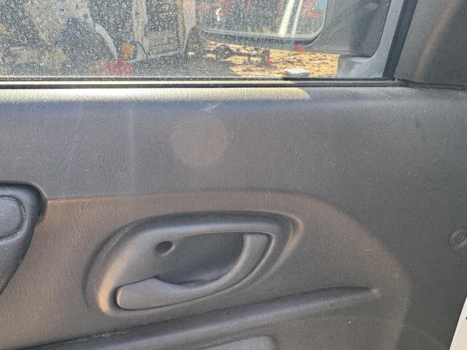 View SUZUKI JIMNY 2011 2 Door Station Wagon Breaking