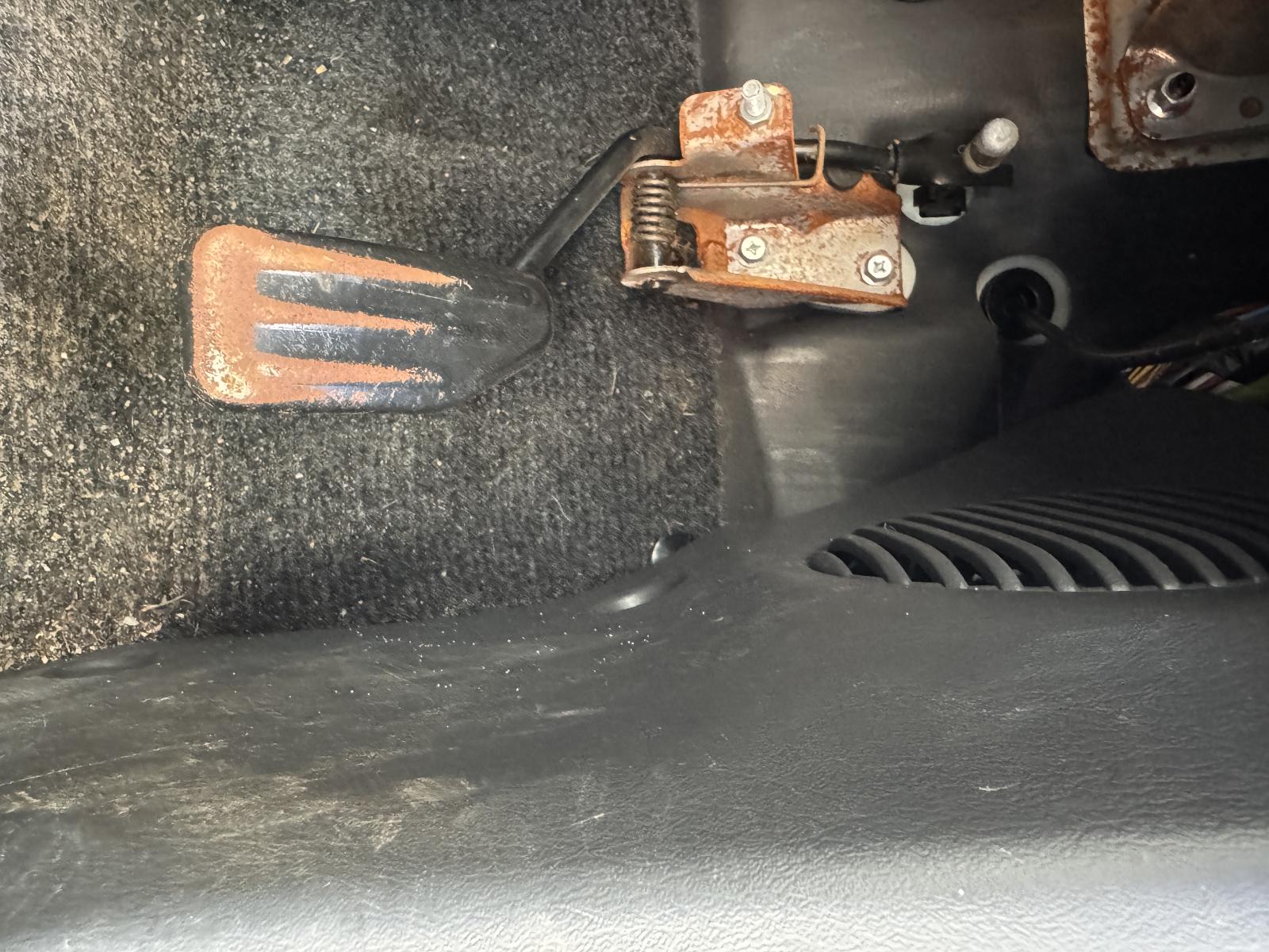 View SUZUKI JIMNY 2011 2 Door Station Wagon Breaking