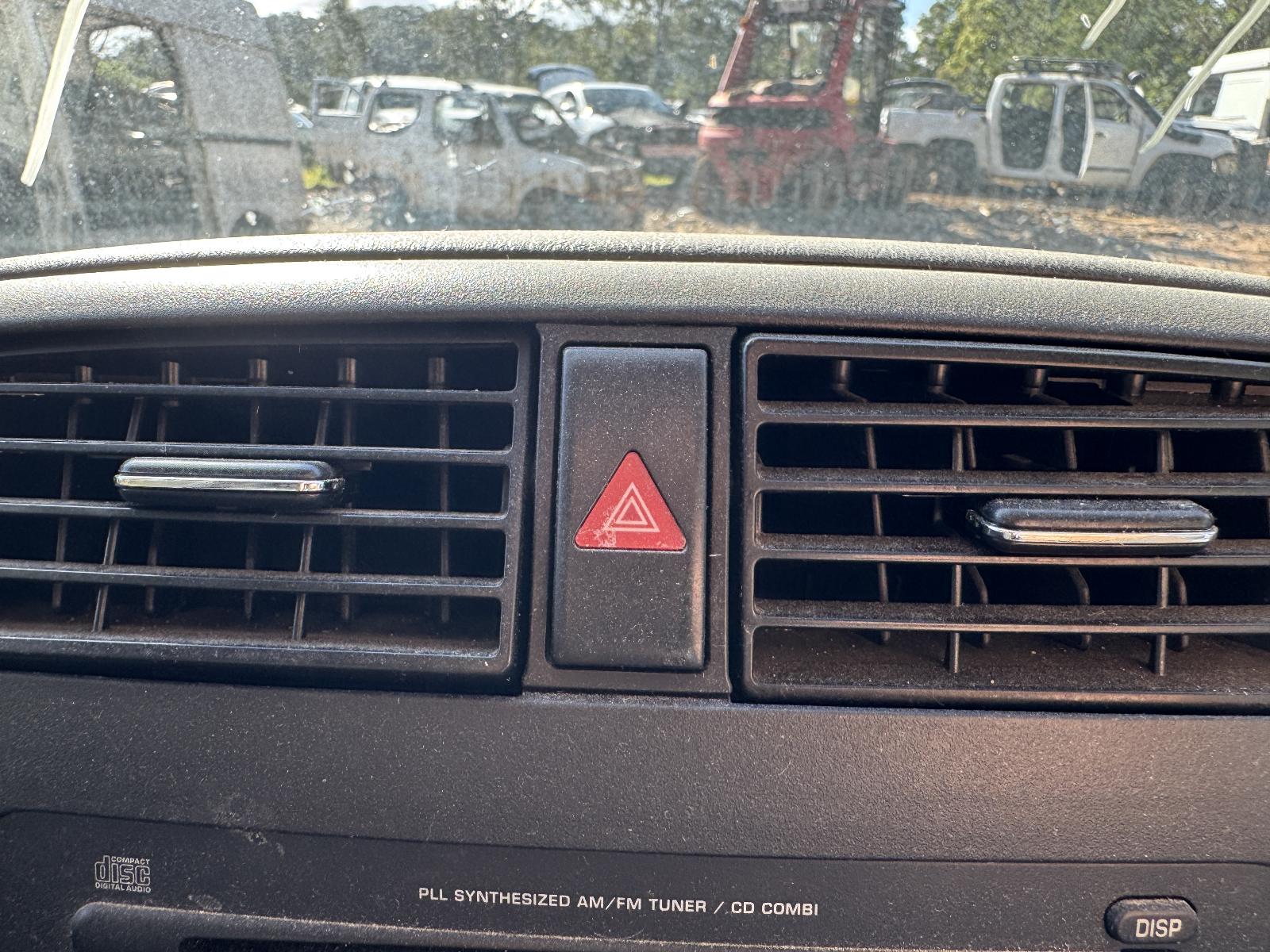 View SUZUKI JIMNY 2011 2 Door Station Wagon Breaking