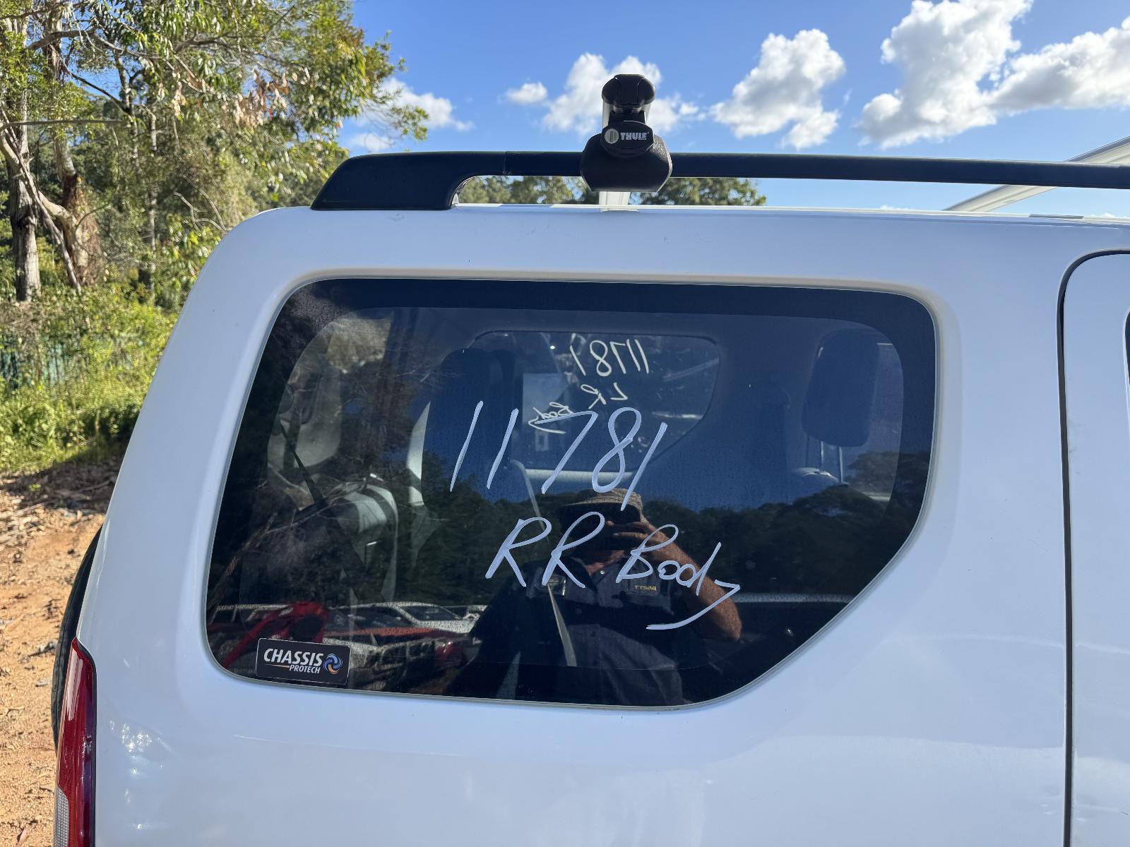 View SUZUKI JIMNY 2011 2 Door Station Wagon Breaking