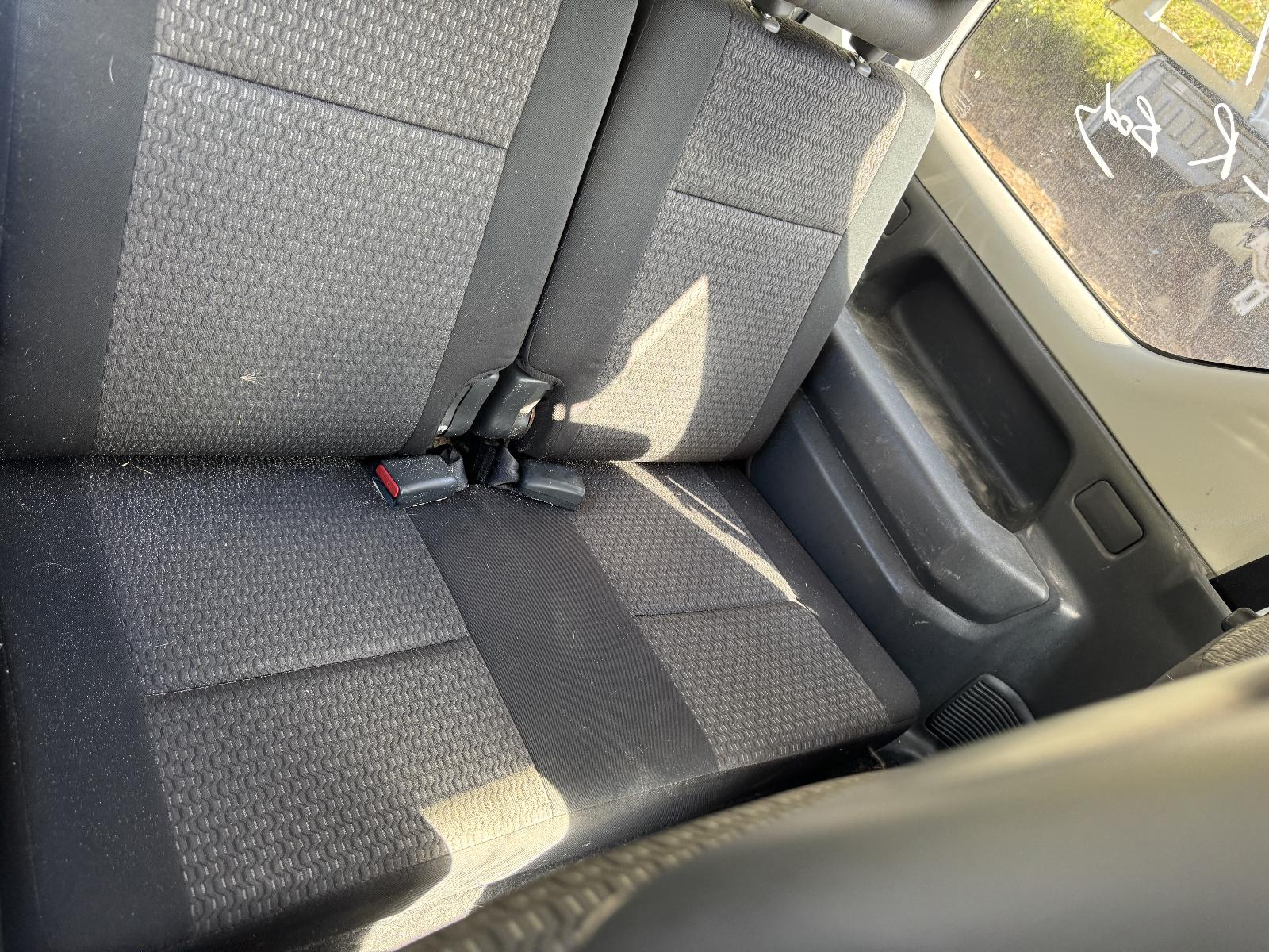 View SUZUKI JIMNY 2011 2 Door Station Wagon Breaking