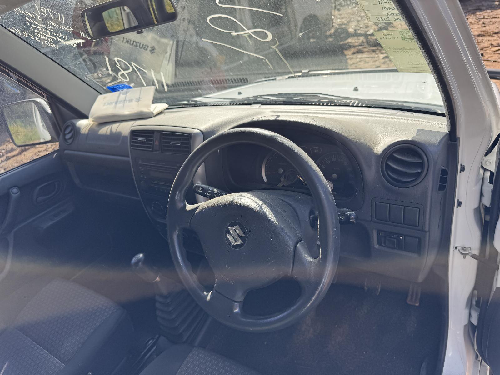 View SUZUKI JIMNY 2011 2 Door Station Wagon Breaking