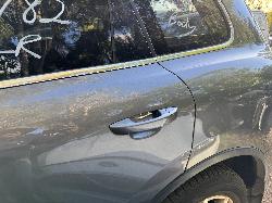 View VOLKSWAGEN TOUAREG 2012 5 Door Station Wagon Breaking