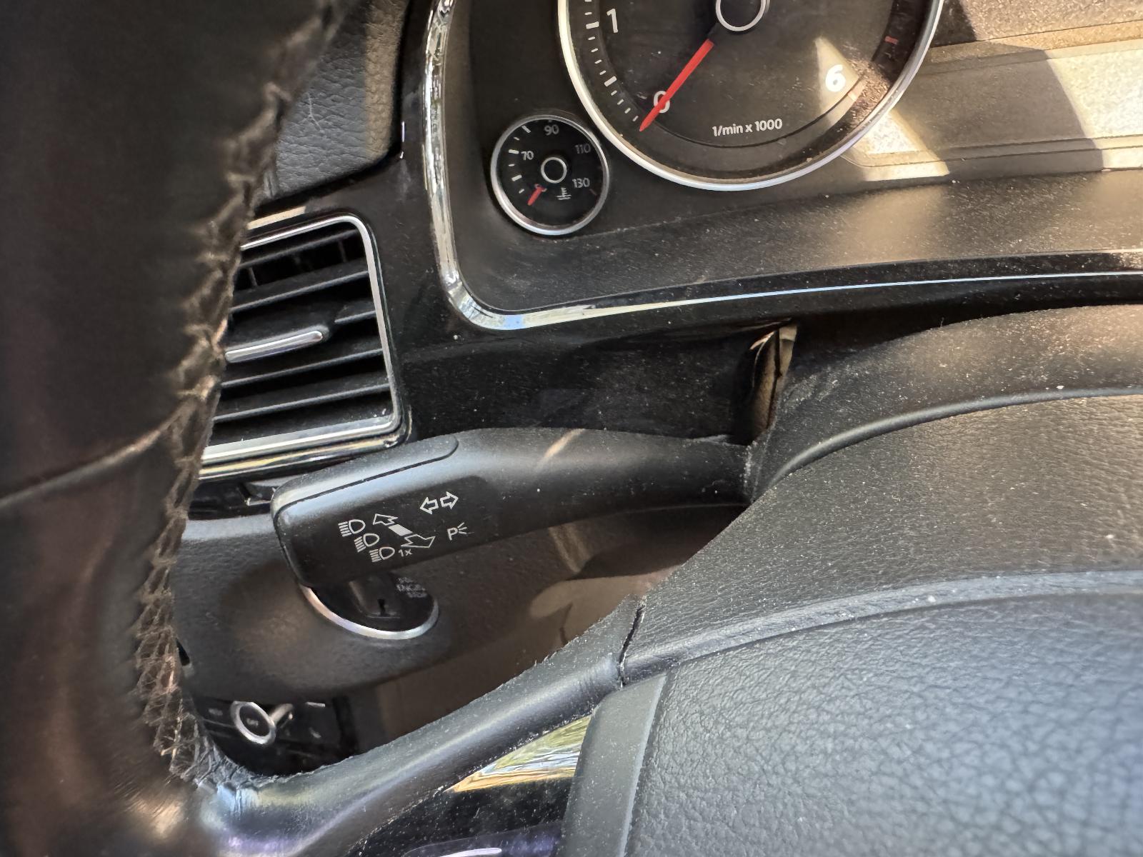 View VOLKSWAGEN TOUAREG 2012 5 Door Station Wagon Breaking